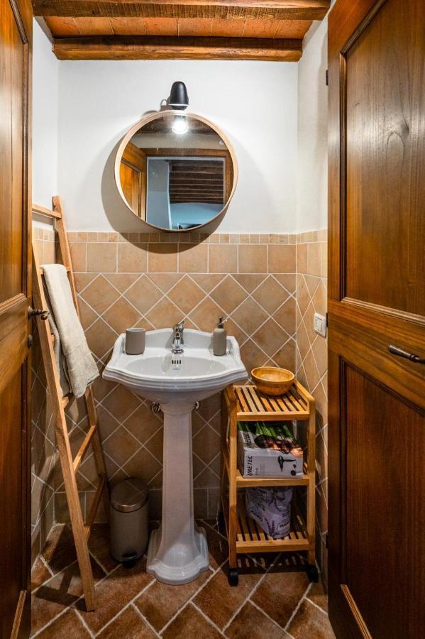 Casa Lavanda - Podere Fossaccio อัสเชียโน ภายนอก รูปภาพ